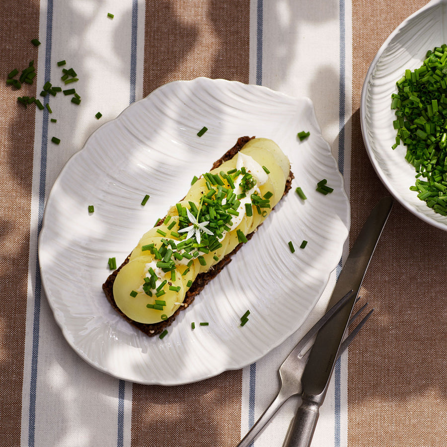 Cake Plate Leaf Glazed Earthenware