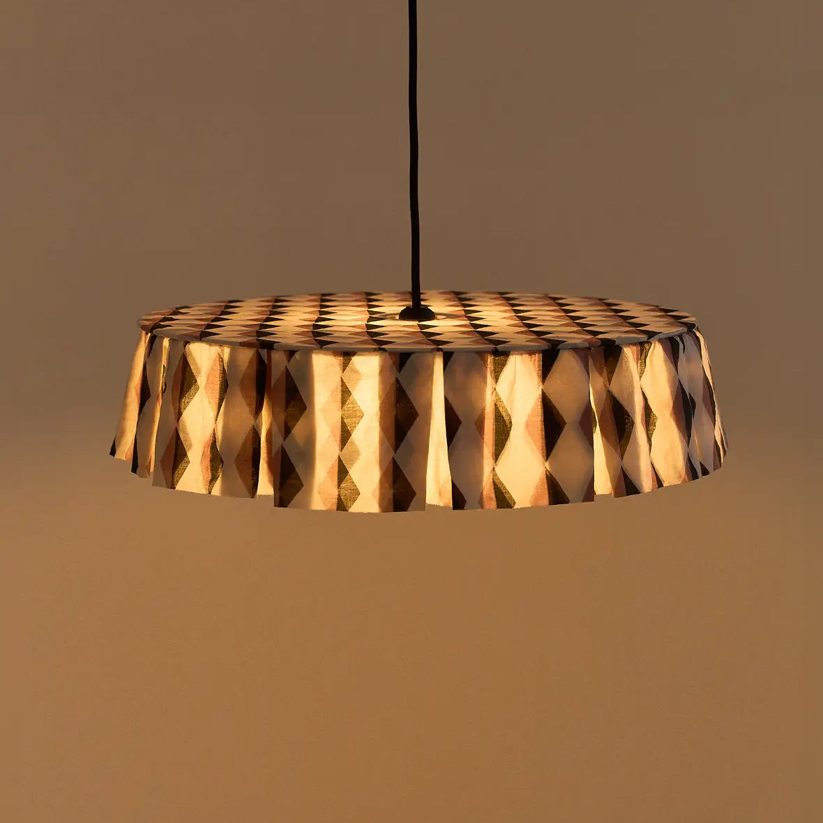 Pendant Lampshade Diam. 50cm Vibes - Auburn Black Harlequin