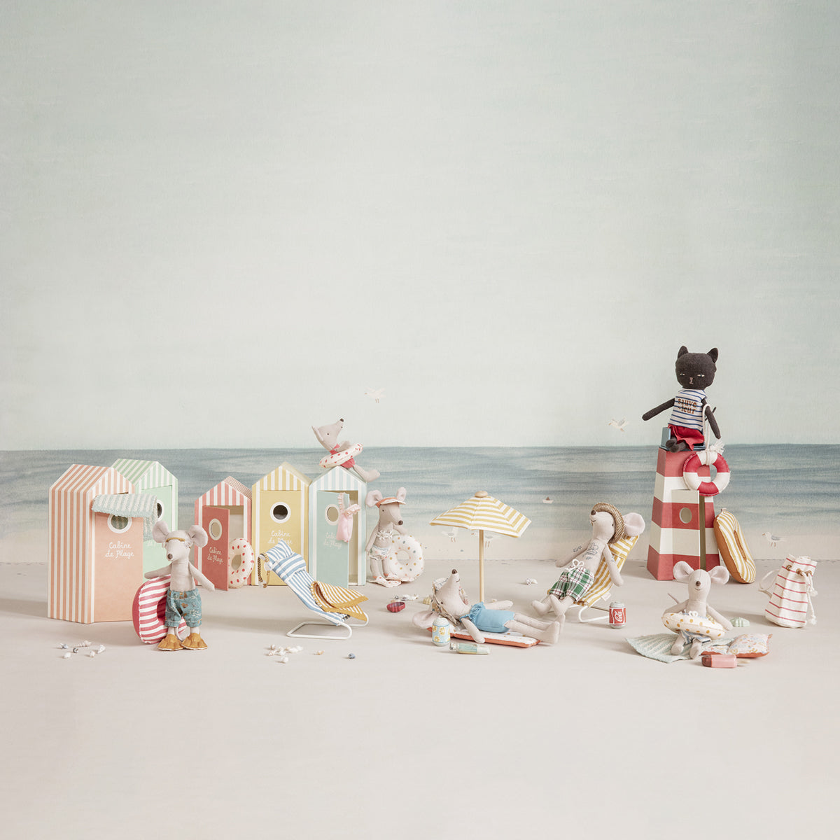 Maileg Beach umbrella miniature dolls beach accessories 11-1410-00