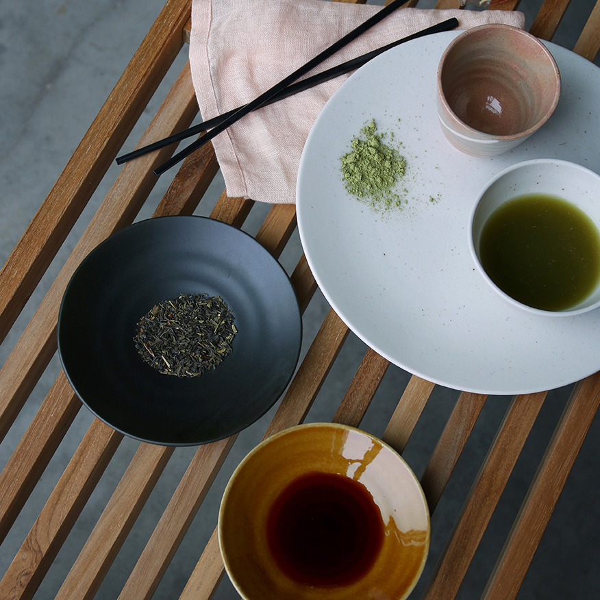 Kyoto ceramics: japanese soup bowl brown