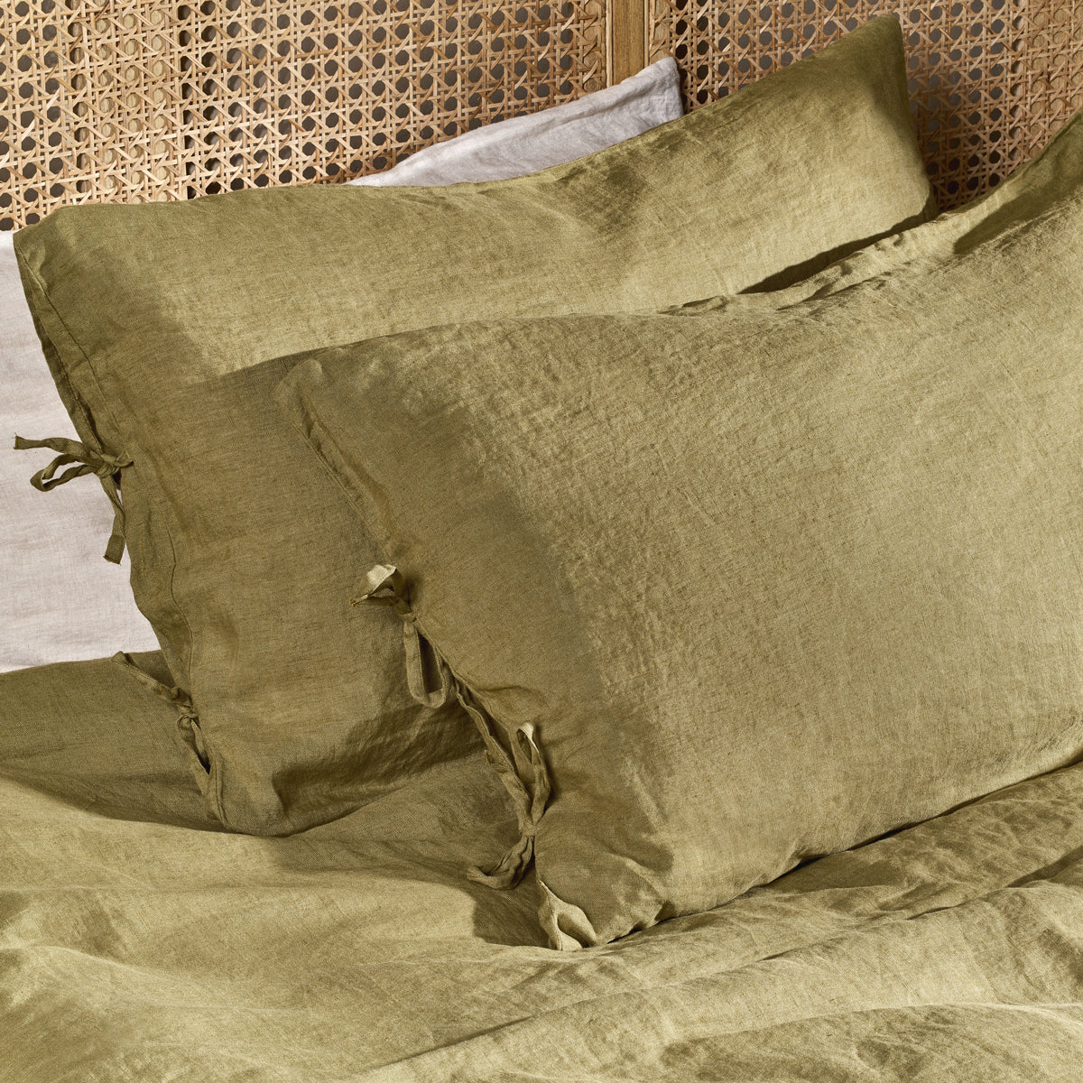 Nkuku Adya Linen Pillowcase - Olive - Standard