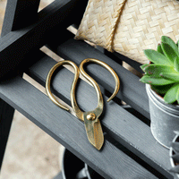 Thumbnail for Garden Scissors in bamboo bag