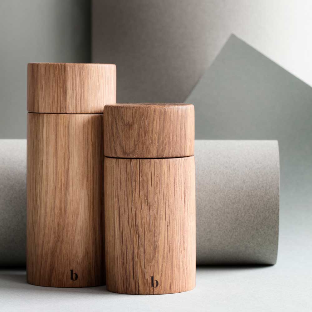 Salt and pepper grinder in Oak wood from Broste Copenhagen