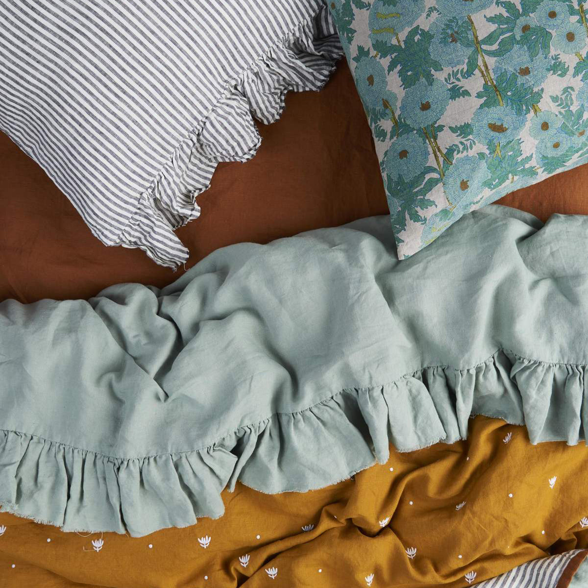 Society of wanderers Joan's Floral Pillowcase Sets