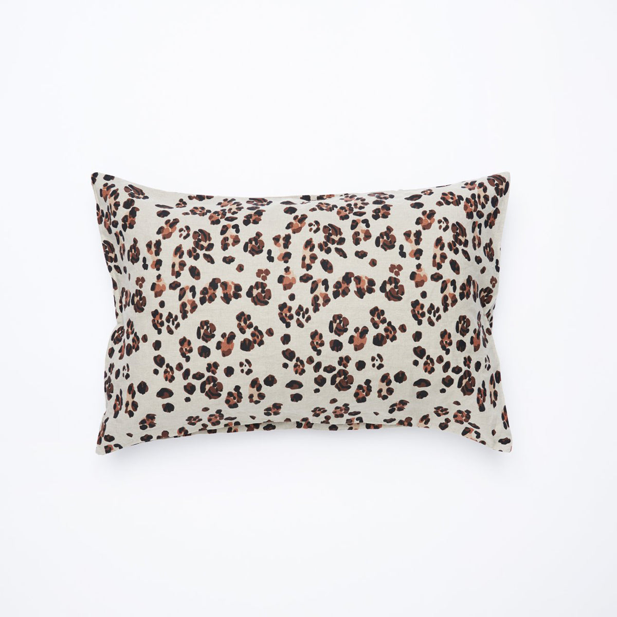 Leopard outlet pillow case