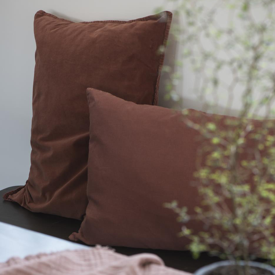 IB Laursen cushion in Rust linen 60 x 40cm 6201-70