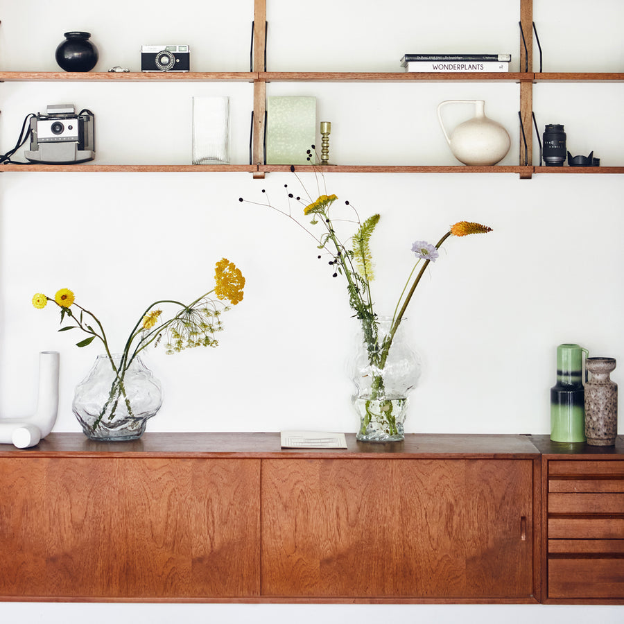 HK objects: ceramic twisted vase matt white ACE7023