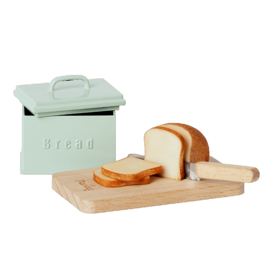 Miniature bread box w. cutting board and knife