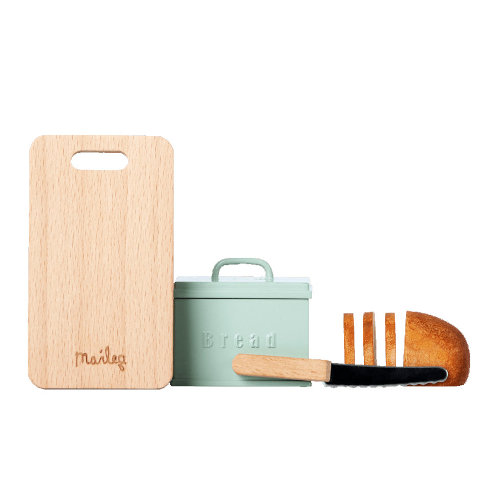 Miniature bread box w. cutting board and knife